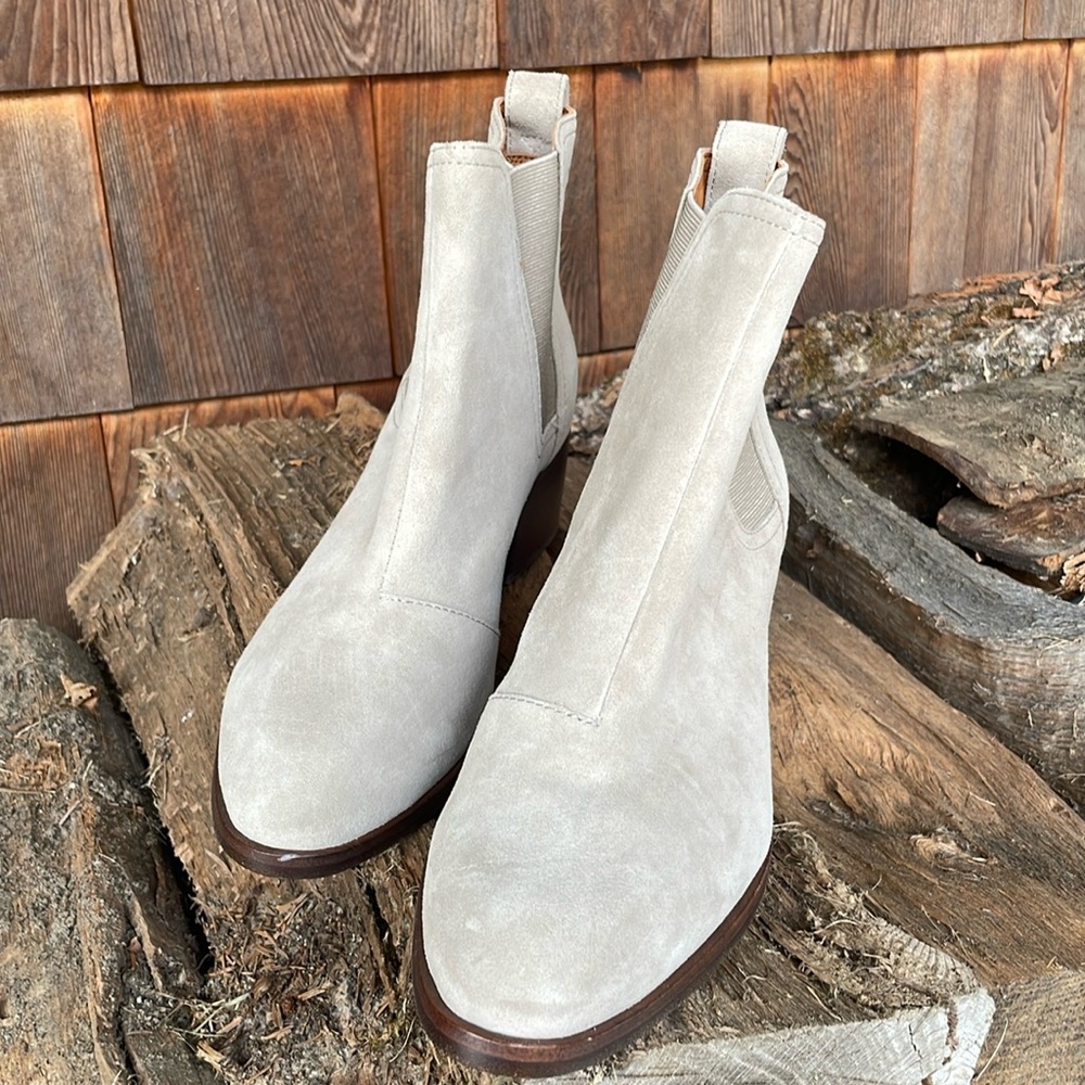 NWOT rag & bone Walker Chelsea Boot
